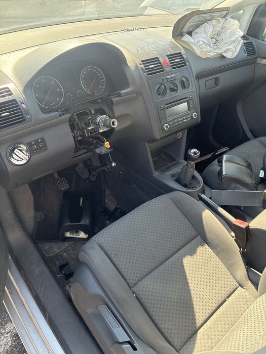 VW Touran caly na czesci