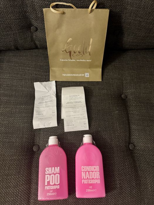 Conjunto Shampoo e Condicionador da Linha Fioterapia.