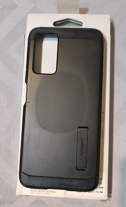 Capa Spigen - Xiaomi note 11pro 5g 
A marca atrás é do aplique do quad