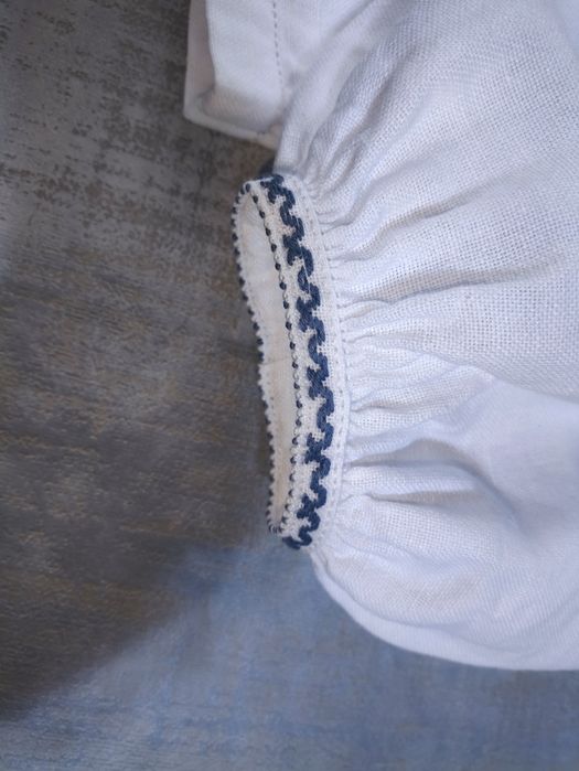 Вишиванка ручної роботи