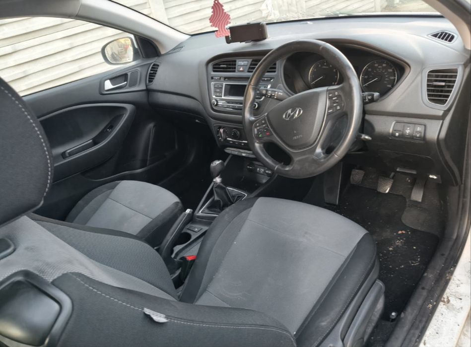 Hyundai i20 2015 Anglik!