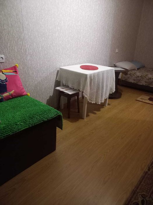 Здам погодинно і  подобово однокімнатну квартиру.