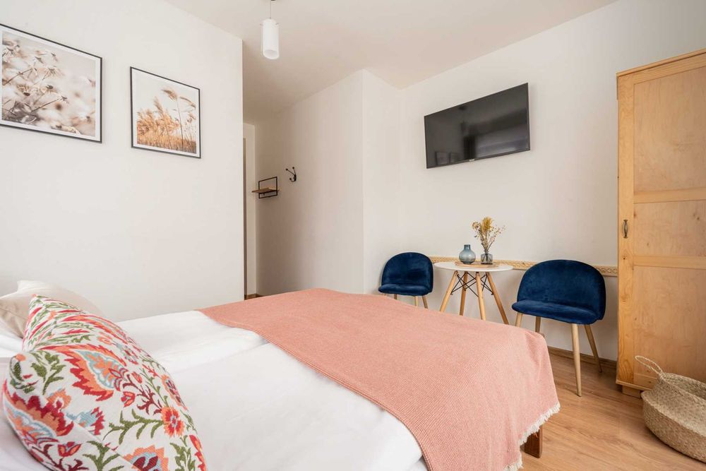 Noclegi Zakopane Wyciąg/ POKOJE z balkonem (pensjonat) i DOMEK od DZIŚ