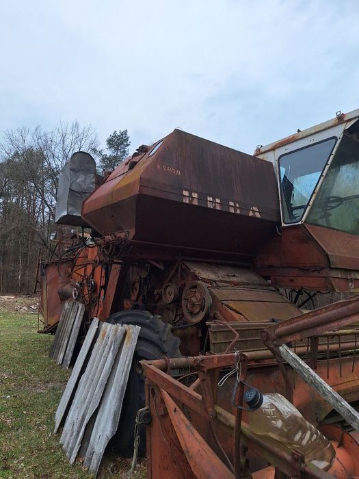 Комбайн Нива СК 5 в робочому стані