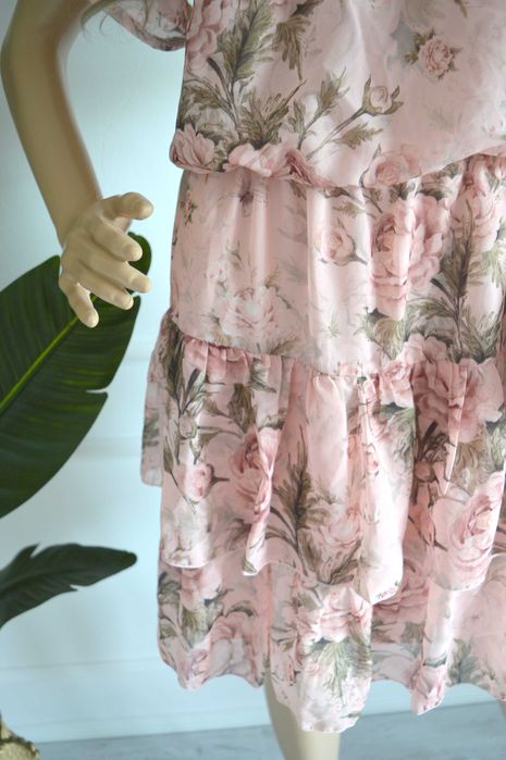 Nowa sukienka falbanki 40 kwiaty