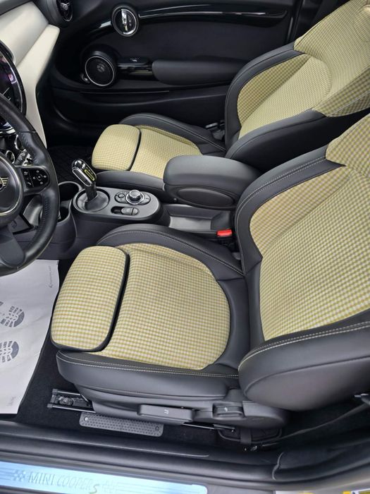 Mini Cooper SE 2023 електро