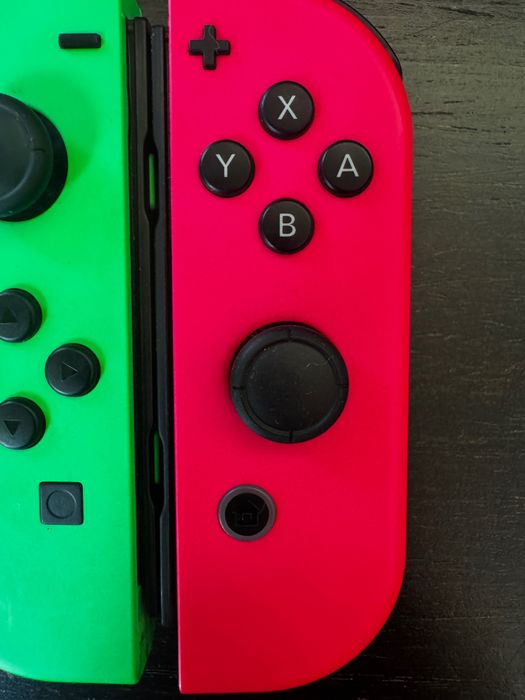 Nintendo Switch Joy-Con Direito Rosa Neon + Esquerdo Verde Neon