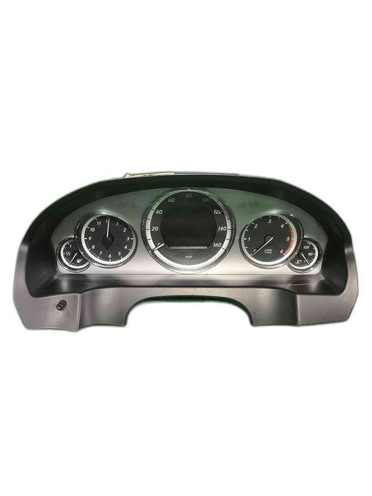 Quadrante / Painel de Instrumentos MERCEDES-BENZ E-CLASS Coupé A2129003509 (OEM) | A2129014100 (OEM) | A2049022702 (OEM) | A2049022802 (OEM) | A2C5341