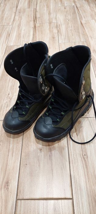 Buty snowboardowe