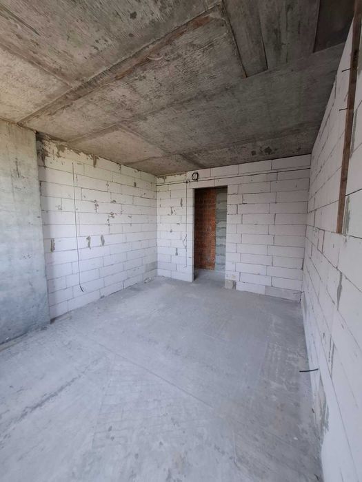 Продаж 3к квартири ПО ПЕРЕУСТУПЦІ Укрстандарт 85 кв. м на вул. Трудова RUBI 44726