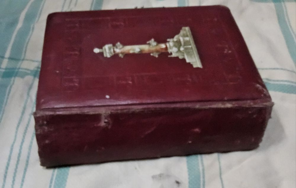 Фотоальбом с фотографиями ,статуэтк,sharp,50 годов,обзор ютуб,nikon