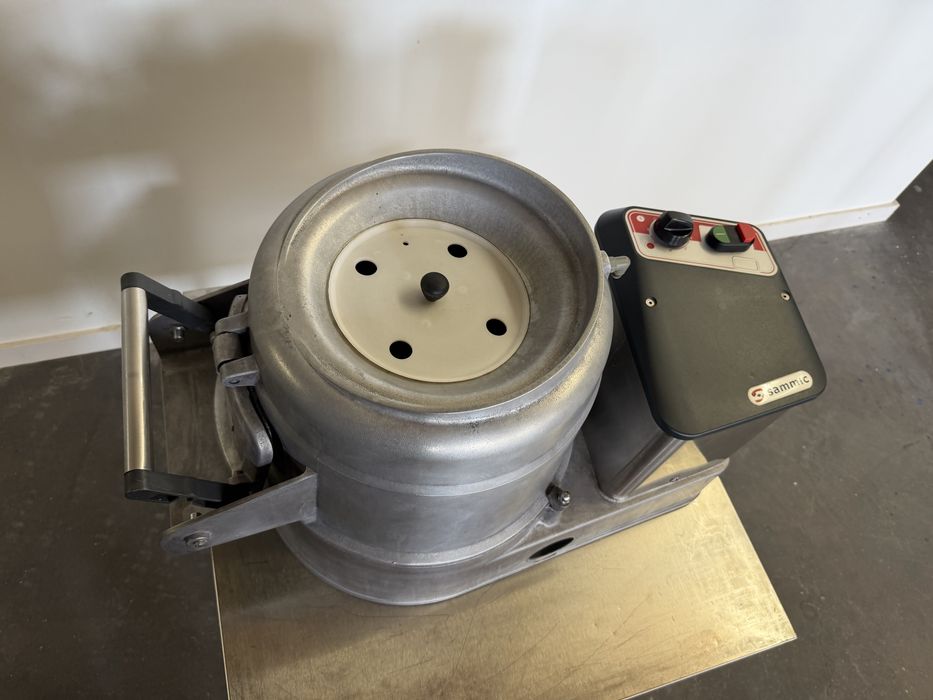 Maquina de descascar batatas bancada Sammic