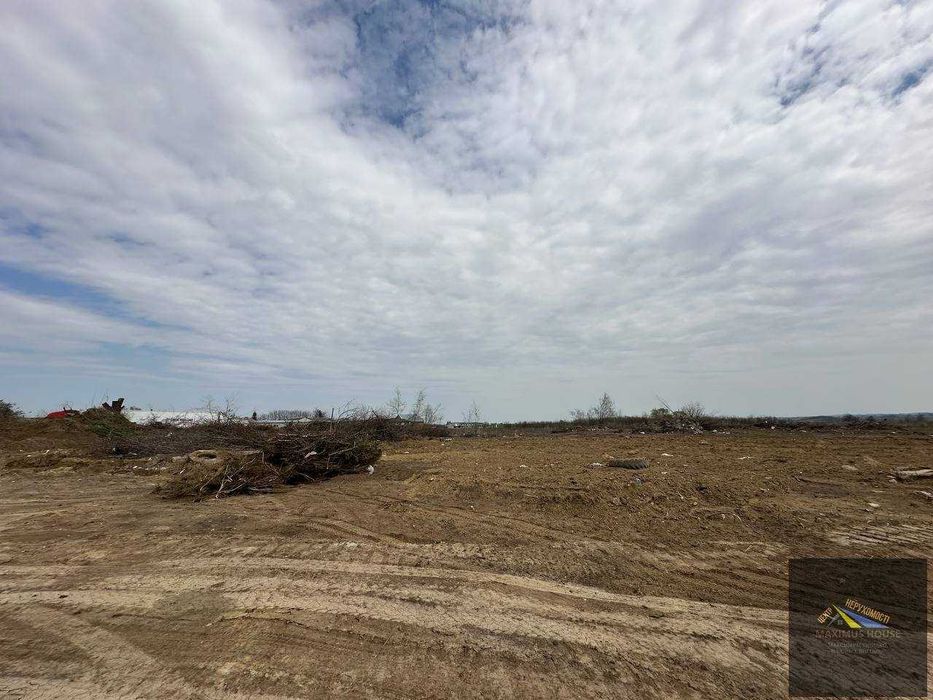 Земельна ділянка, вул. Комунальників