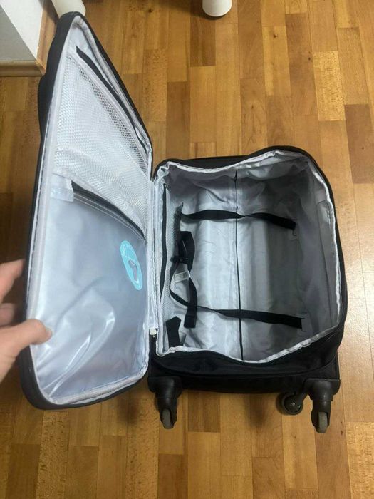 Чемодан 50x40x20 cm