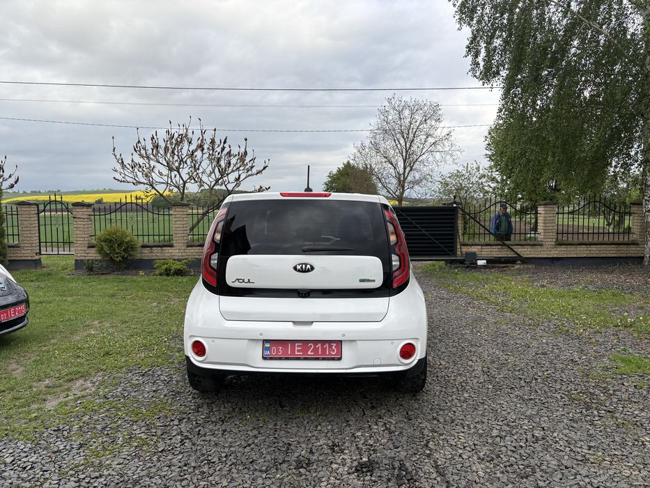 Kia Soul EV 2016