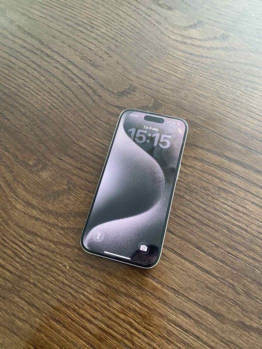 Продам свій Iphone 15 pro 128gb