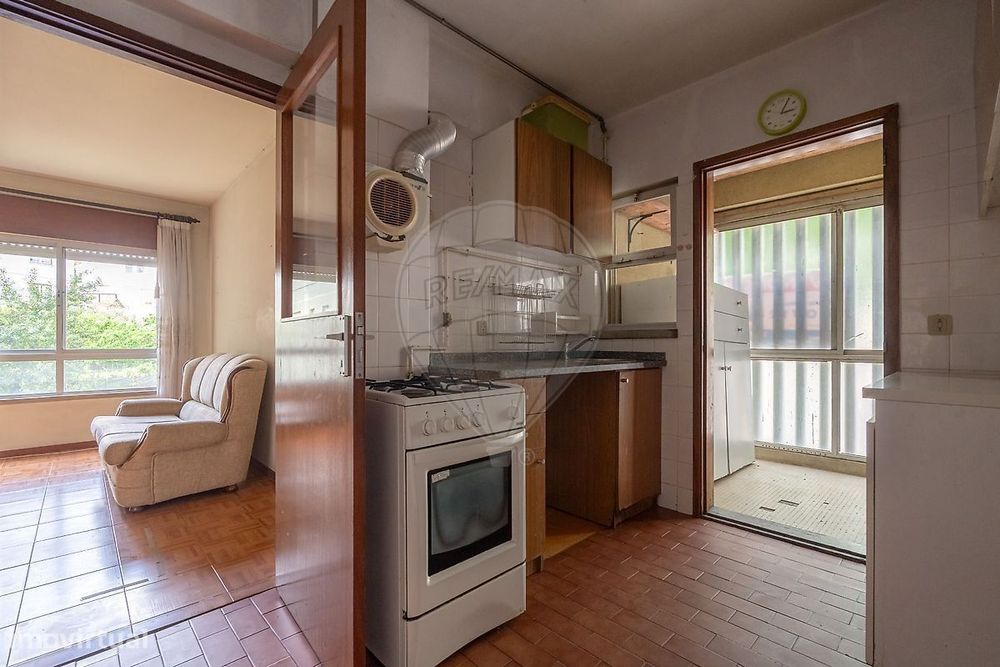Apartamento T4 à venda em Coimbra  Santo António dos Olivais
