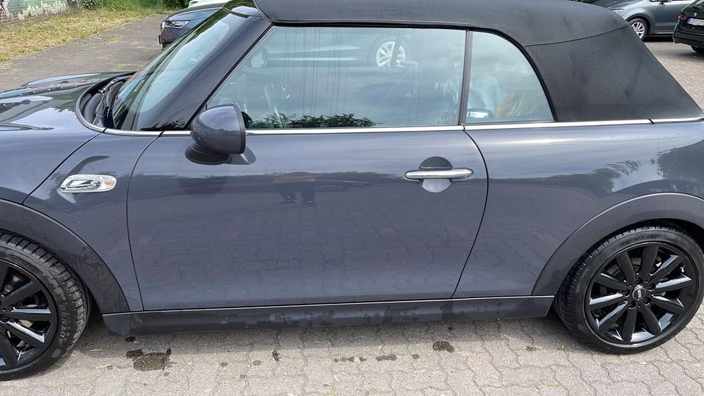 MINI Cabrio Cooper S
