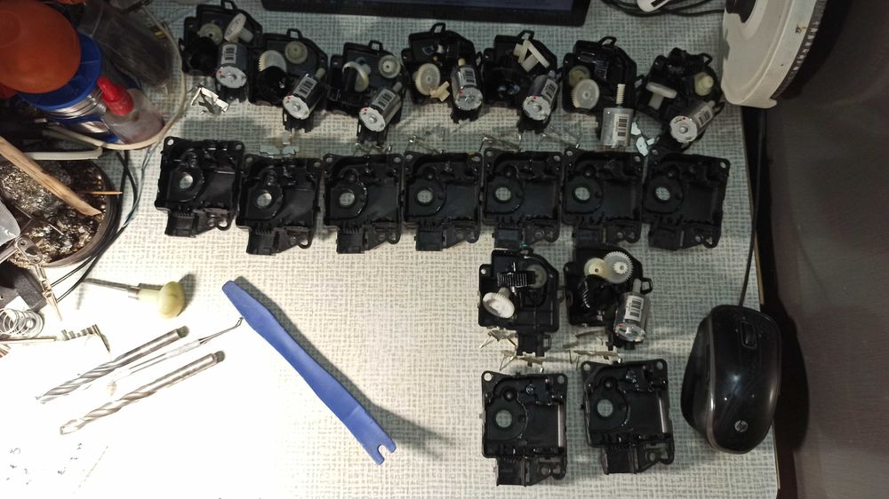 Моторчик привод заслонки печки Додж Джорни Dodge Journey