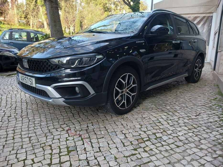 Fiat Tipo Station Wagon Cross 1.5 GSE T4 Cross DCT