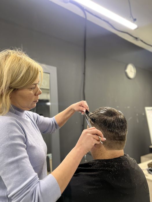 КУРС ПЕРУКАРЯ + можливість працевлаштування, ціна 7400грн