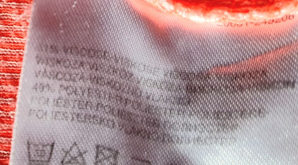 Komfortowy kobiecy sweterek bluzka bluza Golf wiskoza m 38 l 40 42xl