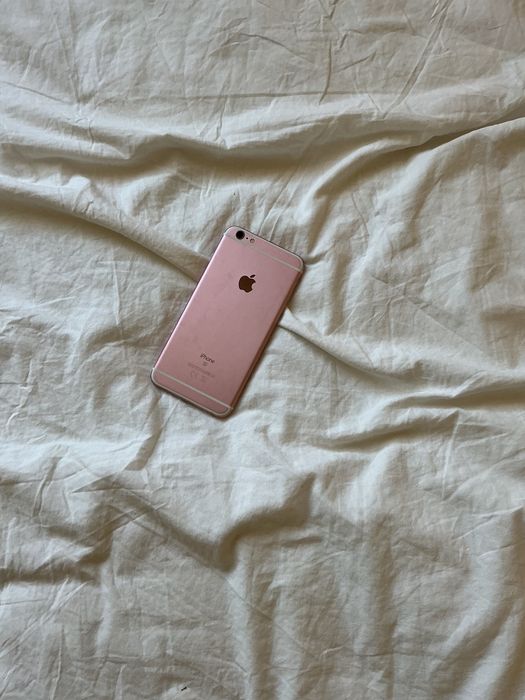 iPhone 6s  Apple