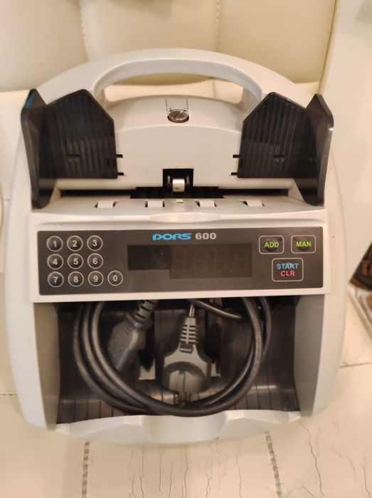 Лічильник валют DORS 600 вживаний в ідеальному стані.