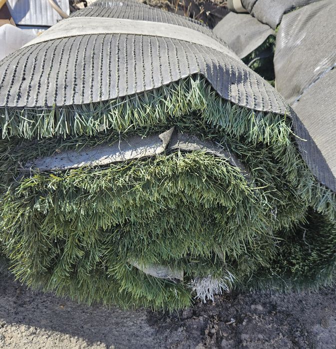 Venda Relva Sintética Usada