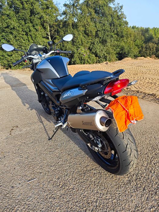 BMW F800R (2011) – Apenas 35250 km – Impecável + Extras