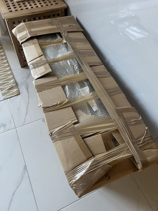 Móvel Consola / MESA d'Entrada em Madeira com Tampo em Vidro