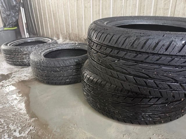 YOKOHAMA 255/55/R18 100V