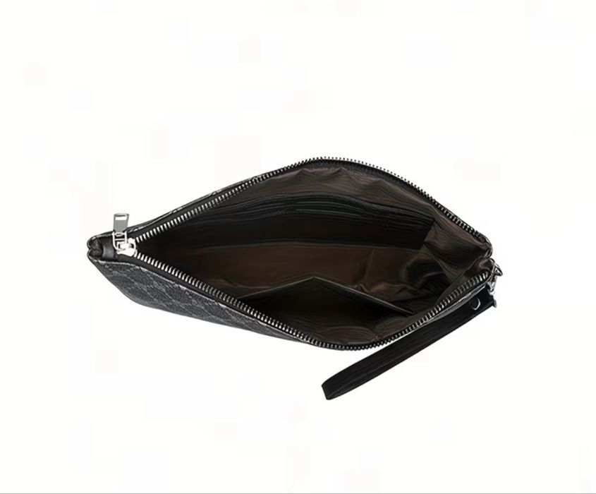 Стильний клатч-органайзер з ремінцем