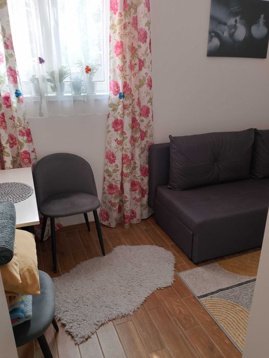 Okazja.Sprzedam kawalerkę na Targowku na parterze po remoncie nowe meb