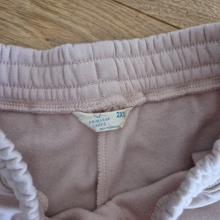 Nowe bez metki spodnie dresowe r.S Primark