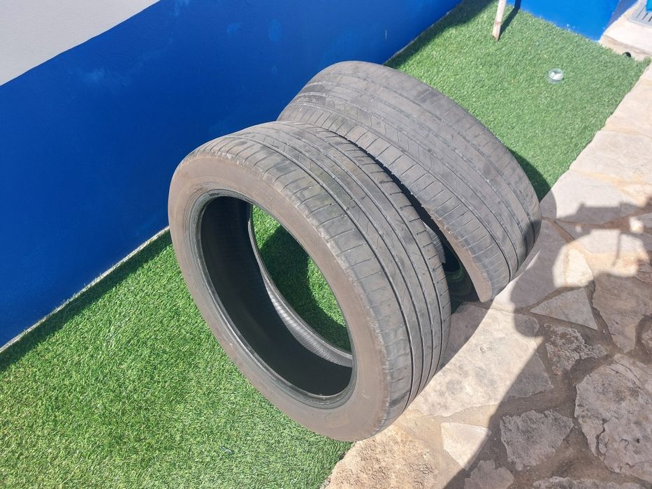 Pneus Bridgestone Touranza 205.55.R19 vários para carros e motos duas