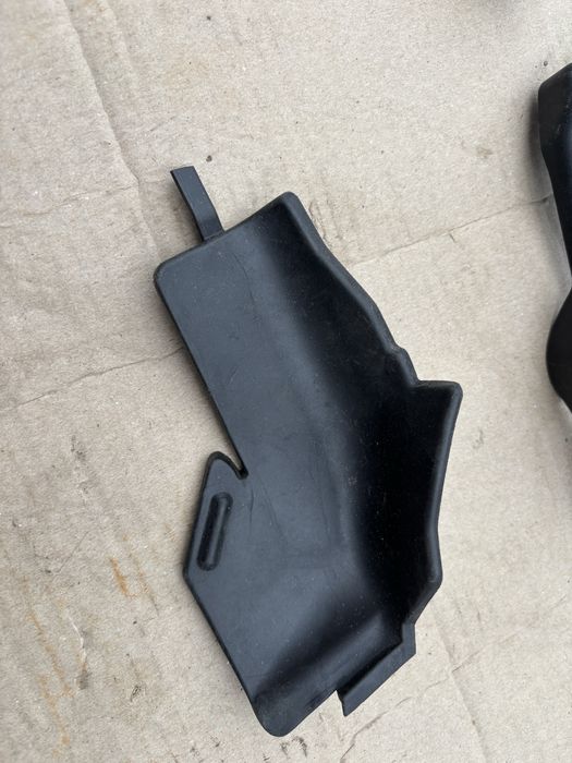 Заглушка повторювач поворота молдінг накладка порше панпмера 970505703 970631047 970505576 970504354 970511651 970559745