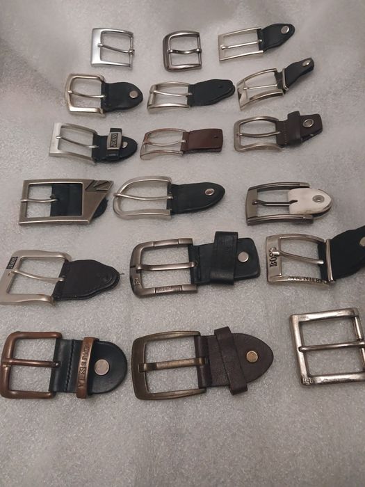 Пряжки на ремінь (дивись всі фото)