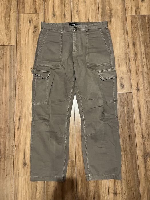 Meskie spodnie cargo bershka