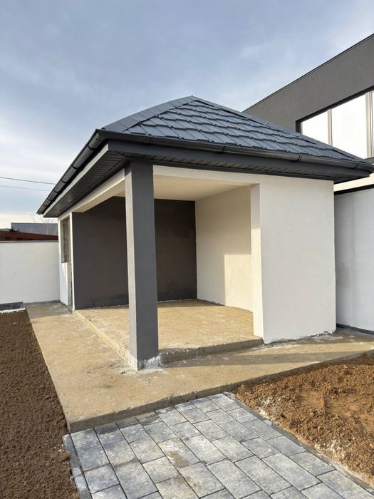 Продаж будинку / Табла