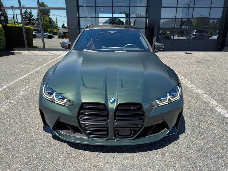 BMW M4 Competition xDrive      2024