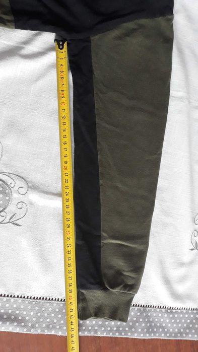 Bluza z kapturem chłopięca rozmiar 158/164