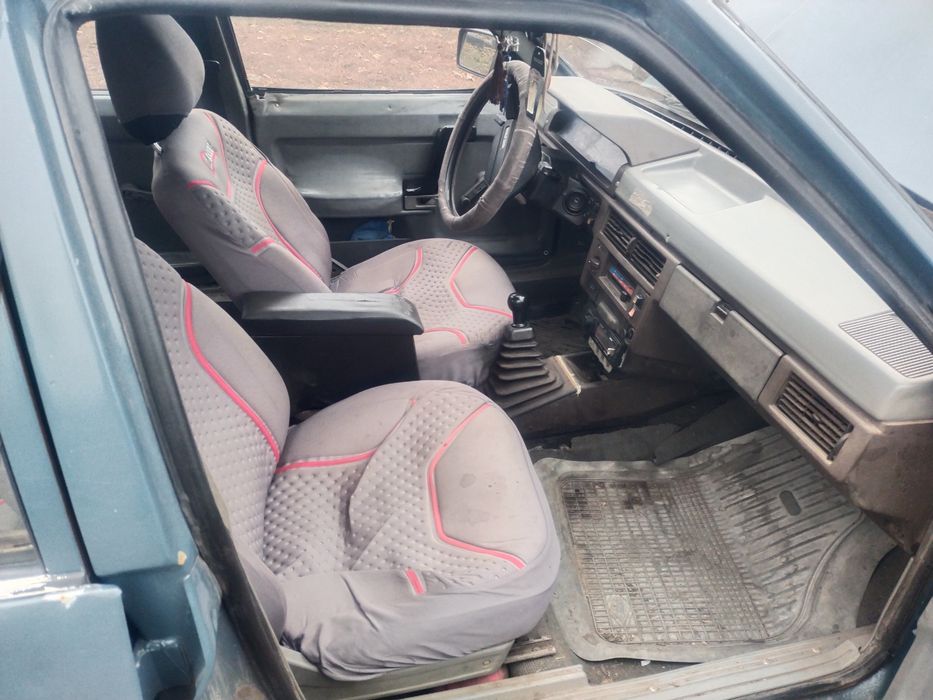 Продам по запчастынам
