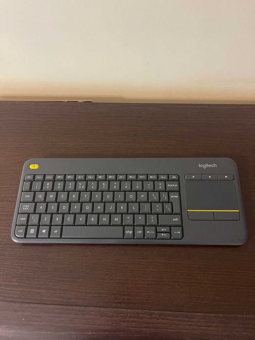 Logitech K400 Plus – klawiatura bezprzewodowa