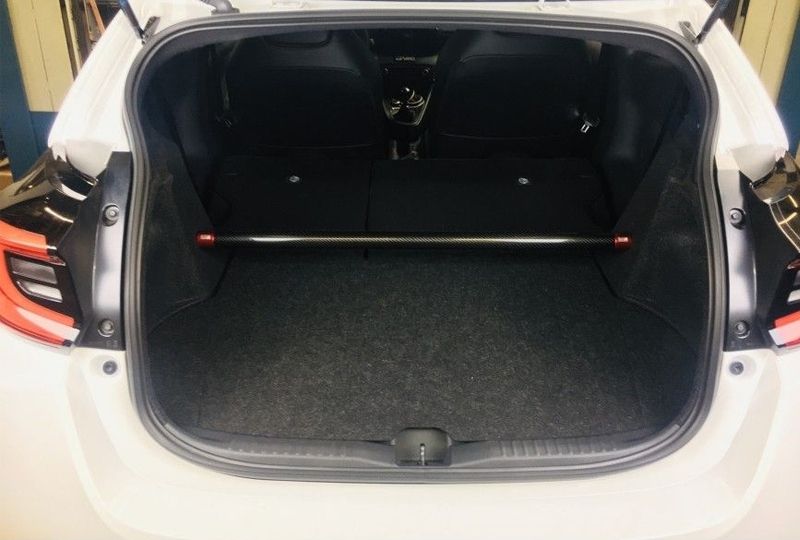 BARRA ANTI-APROXIMAÇÃO TRASEIRA DE CARBONO DNA RACING PARA TOYOTA YARIS GR1 / GR2