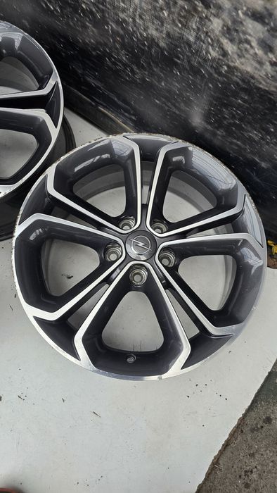 FA024 alufelgi opel 7x17" Ronal 2789 5x 110 ET44 felgi używane