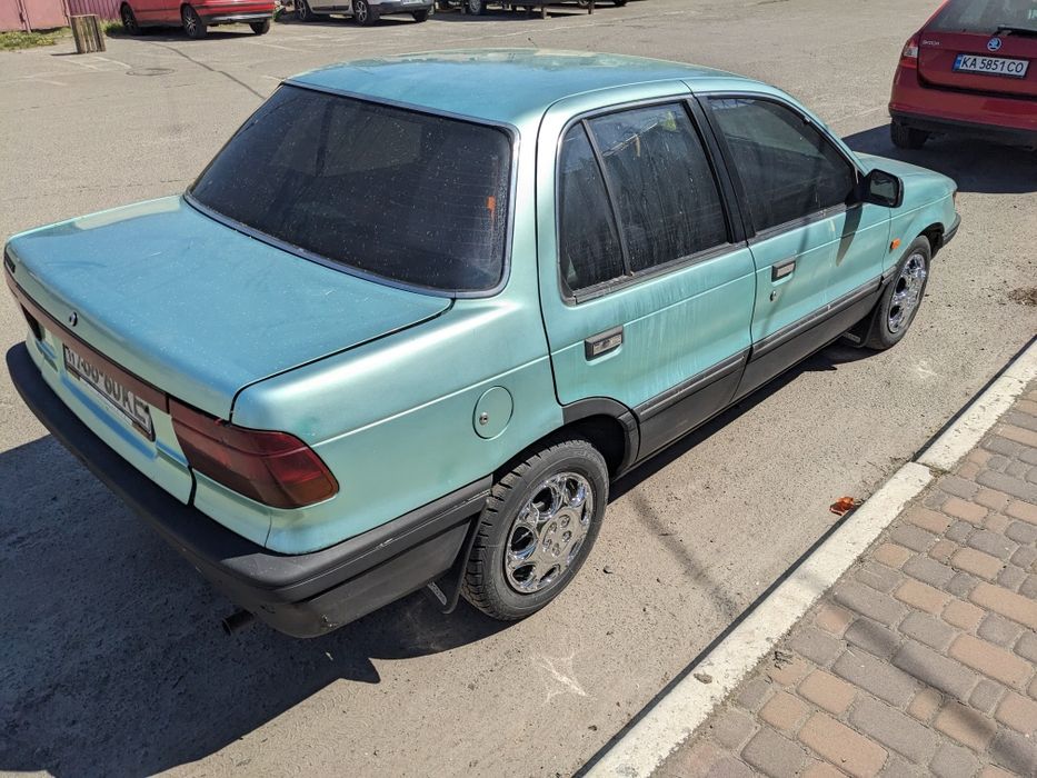 Продам авто Митсубиси Лансер.