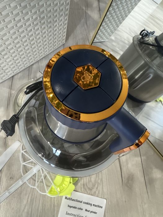 Maszynka do miesa  do surówek