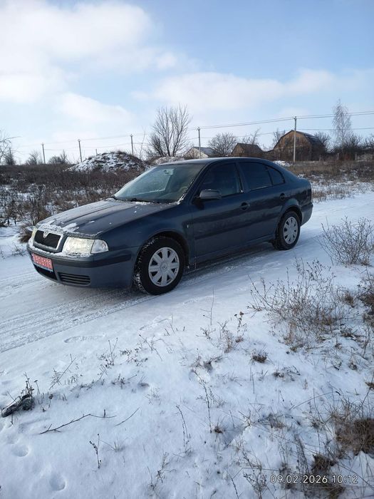 Шкода Октавія Тур 1.6 газ-бензин.