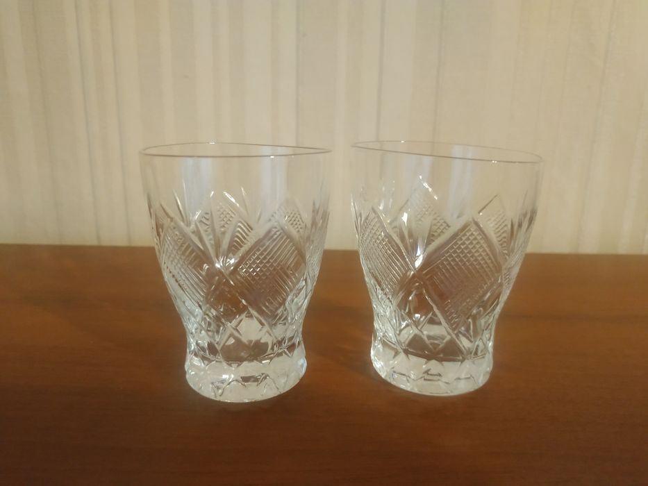 Рюмки стакани бокали стопки